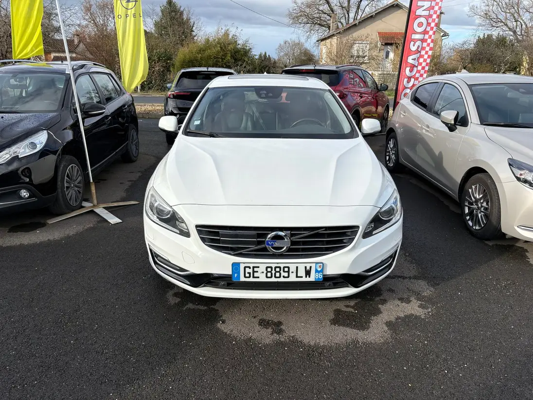 VOLVO   V60 phase 2