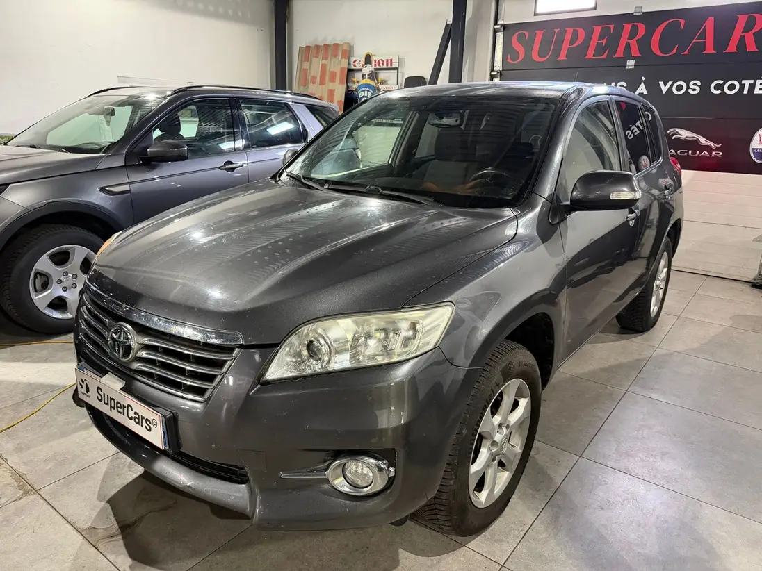 TOYOTA  RAV 4 IV