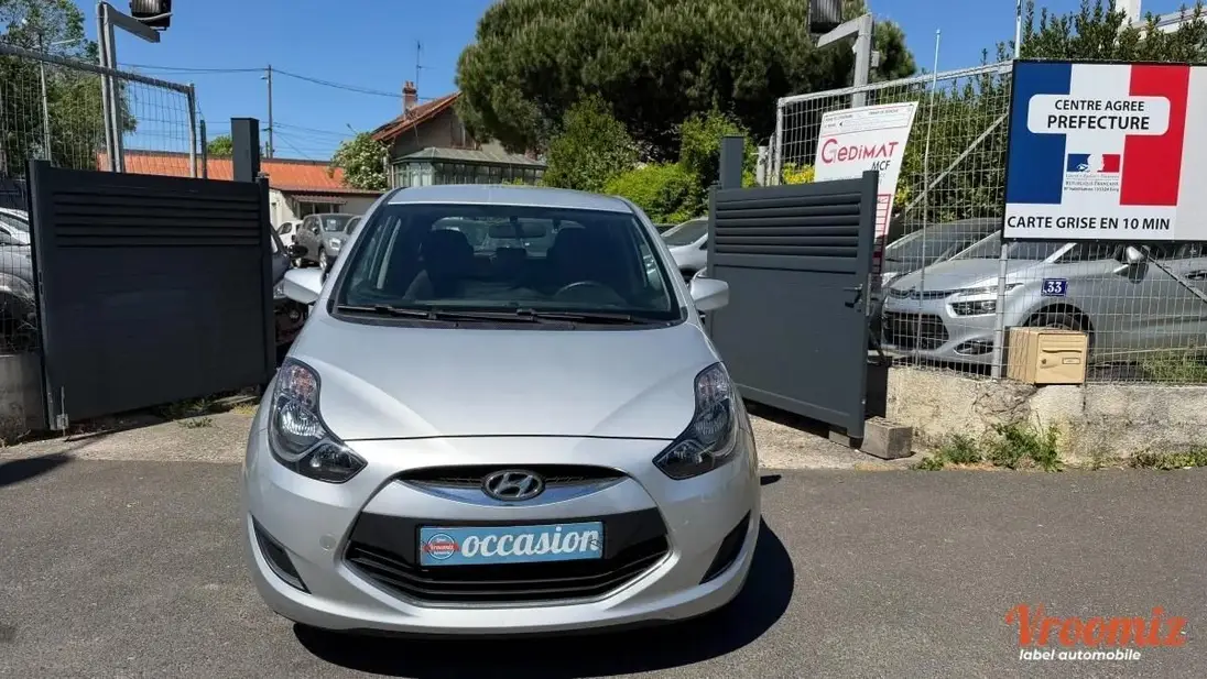 HYUNDAI   IX20