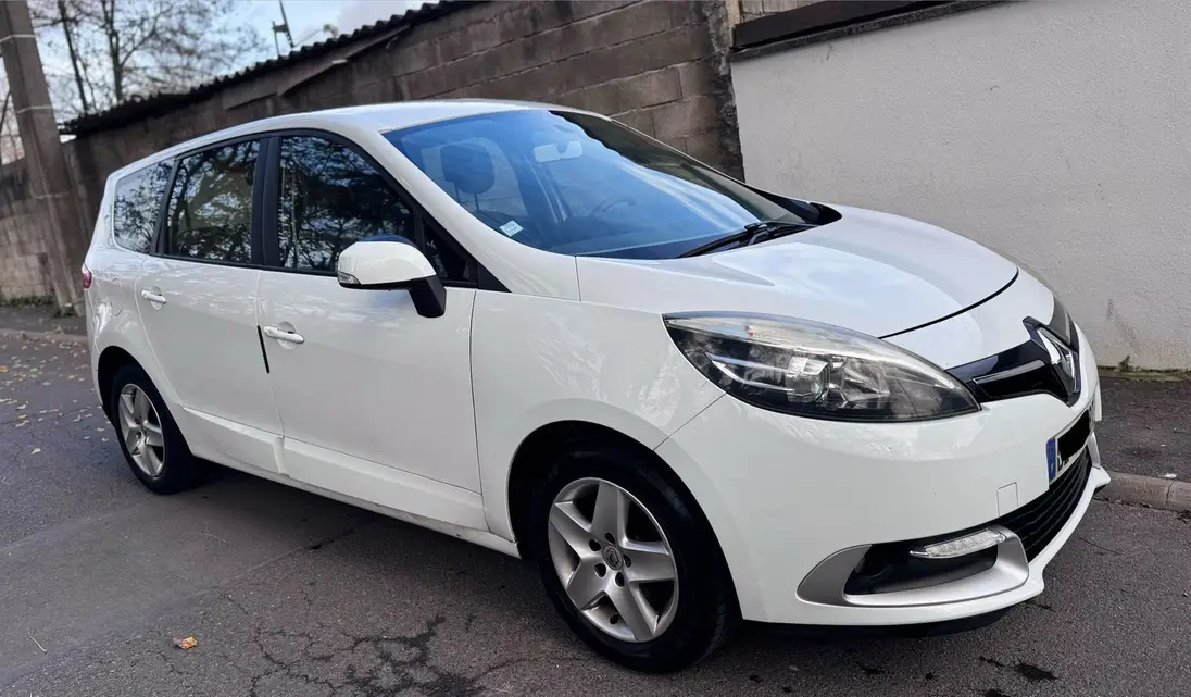 RENAULT    GRAND SCENIC III phase 3