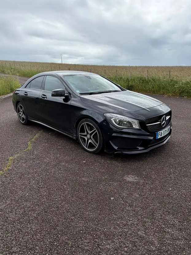 MERCEDES    CLA