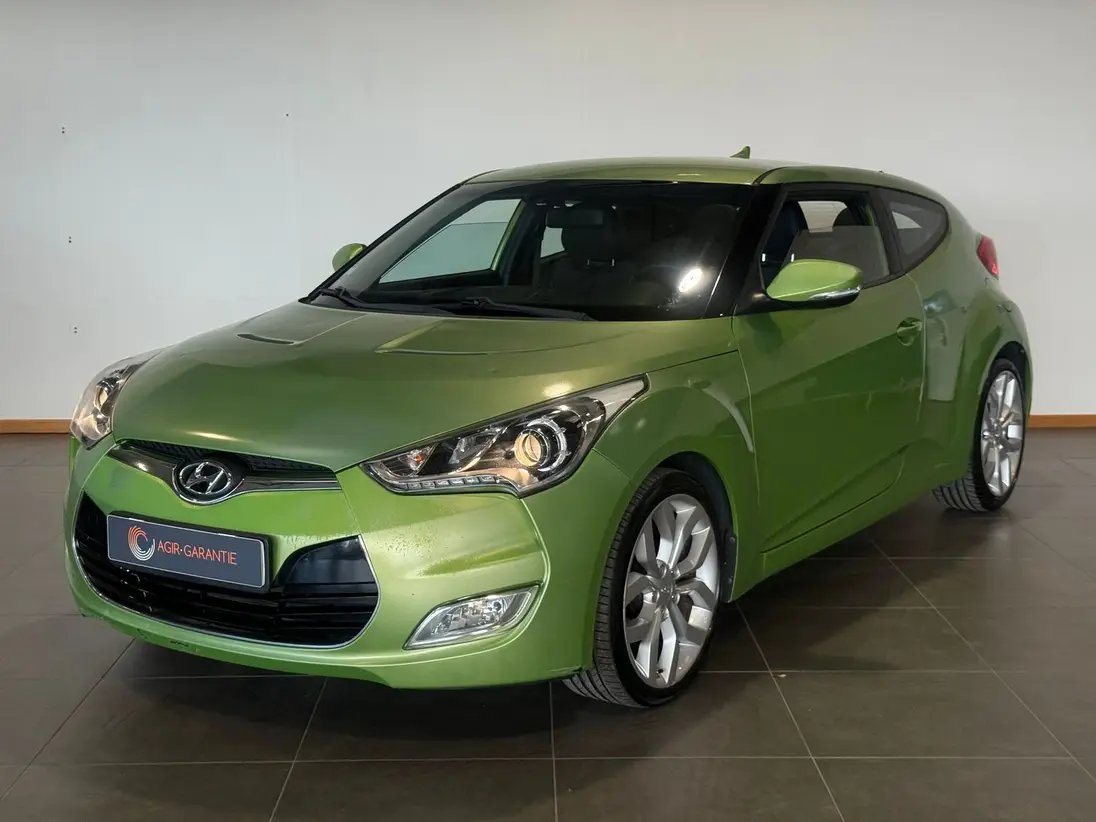 HYUNDAI    VELOSTER