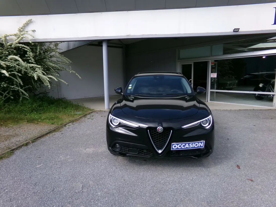 ALFA ROMEO     STELVIO