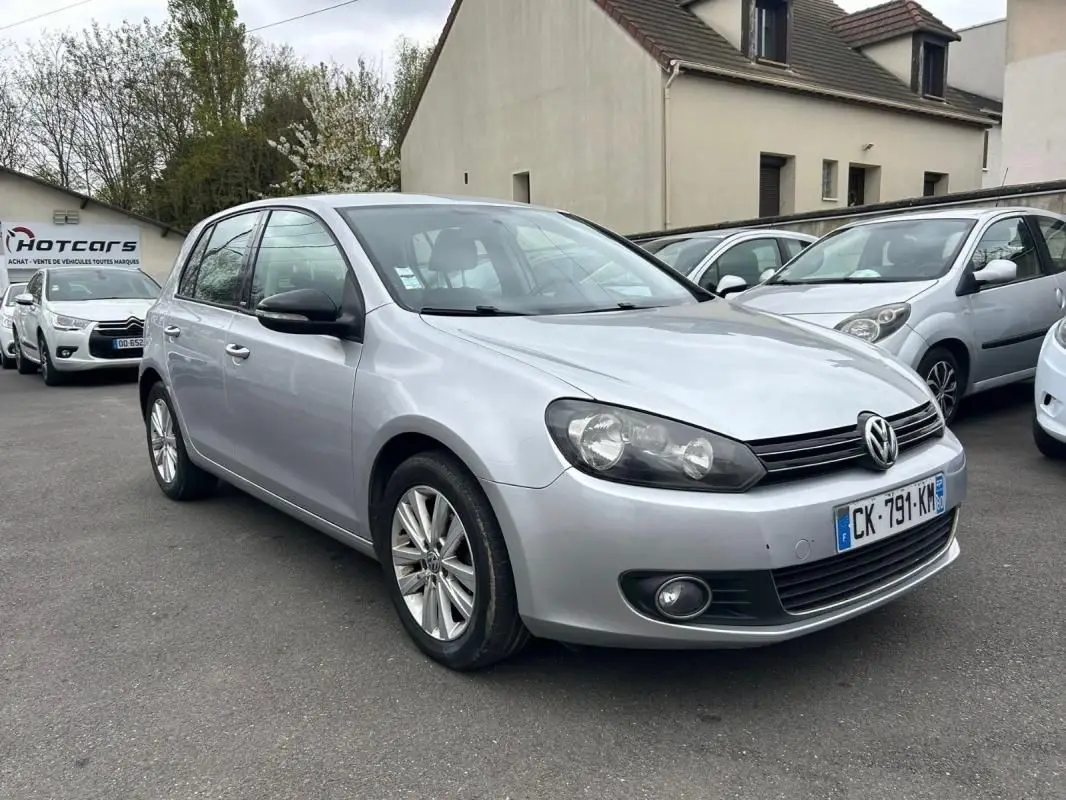 VOLKSWAGEN   GOLF VI